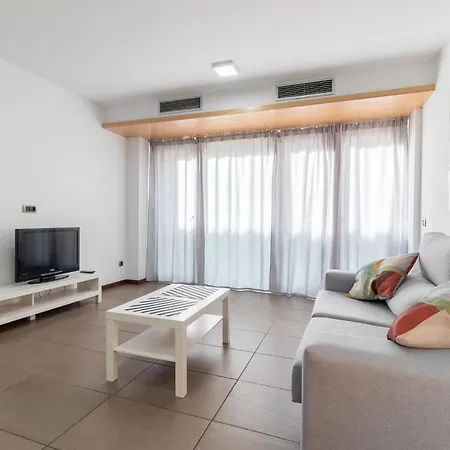 Tabaiba 1 + Beach + A/C + Fast Wifi Appartement Las Palmas